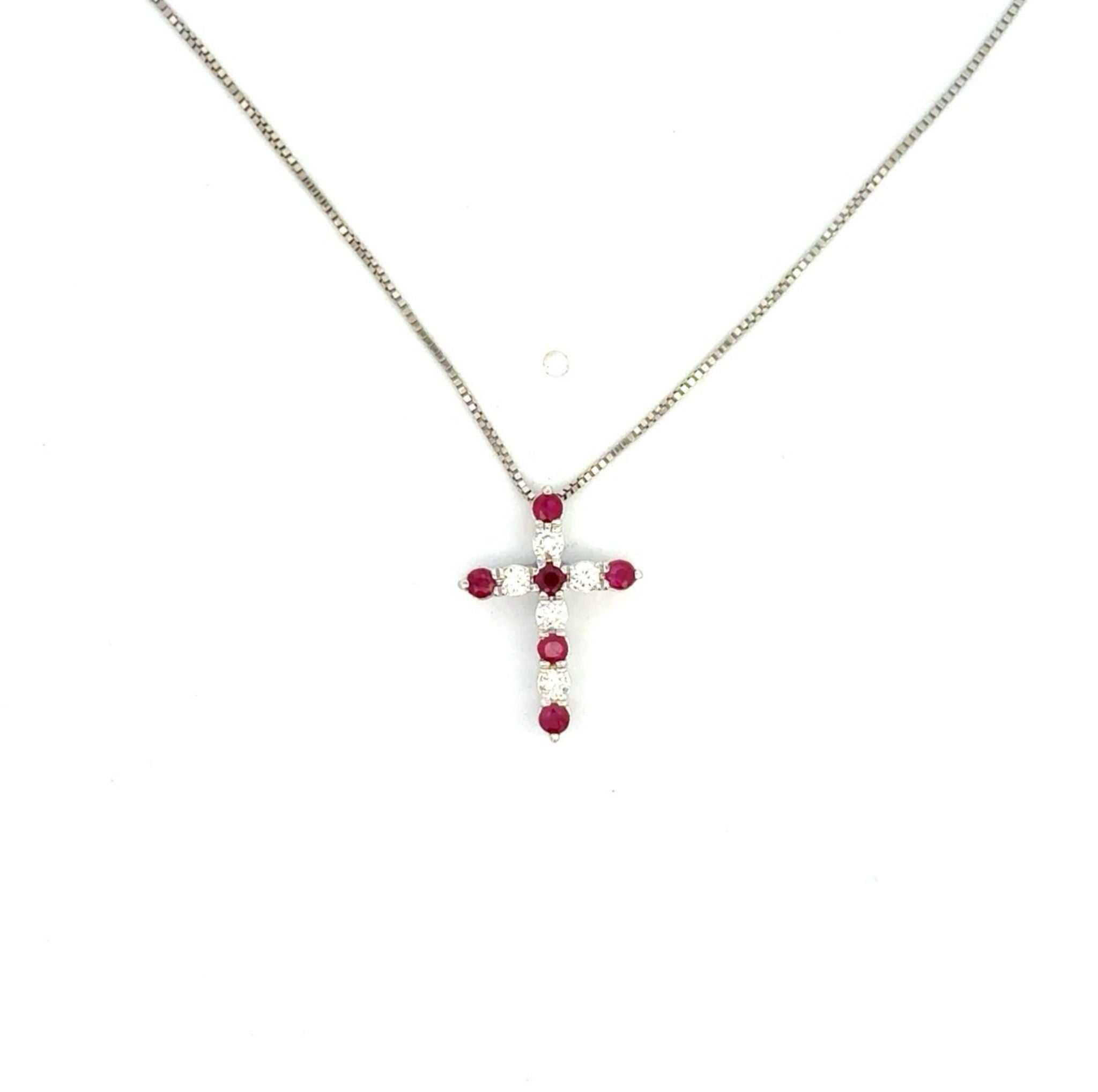 Necklaces & Pendants
