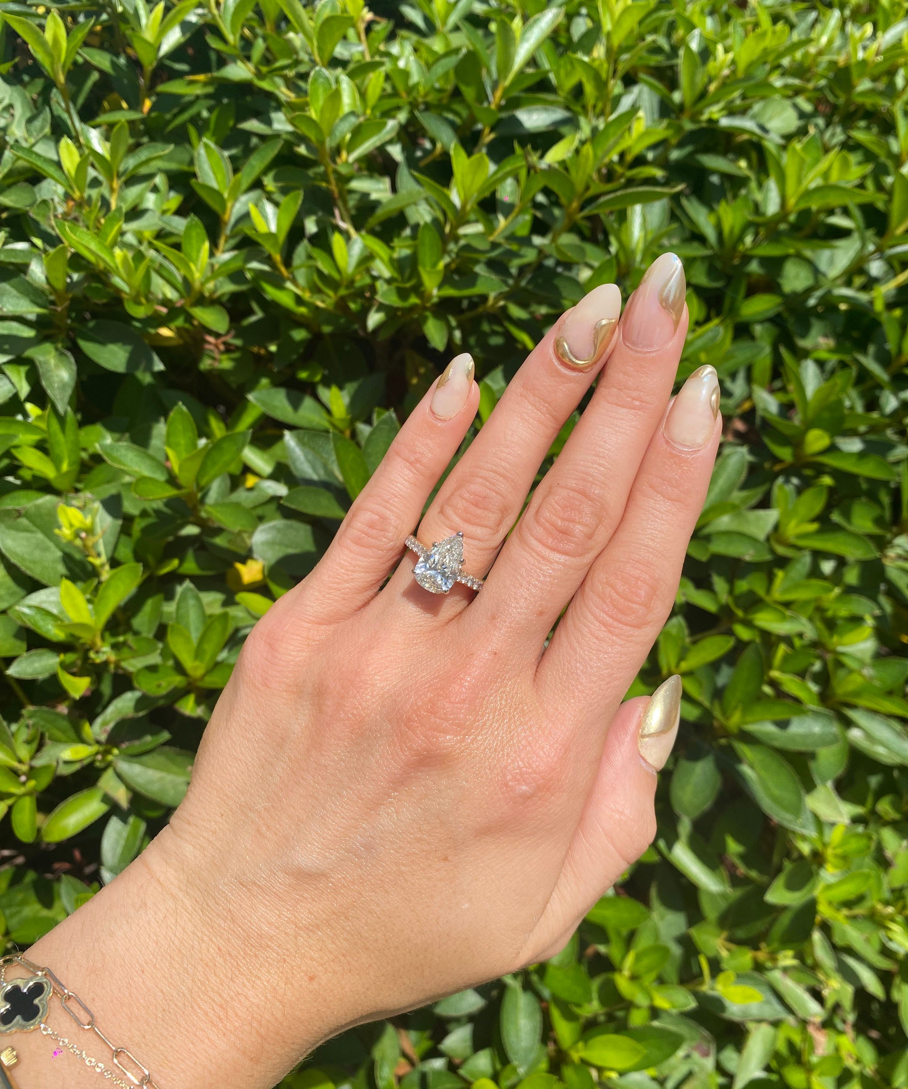 Pear Dia 3.07ct N/I1 E-Ring 14KYG