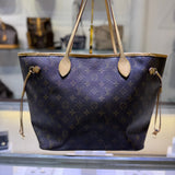 Louis Vuitton Neverfull Mm Monogram Handbag