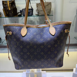 Louis Vuitton Neverfull Mm Monogram Handbag