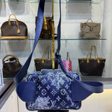 Louis Vuitton Bumbag Monogram