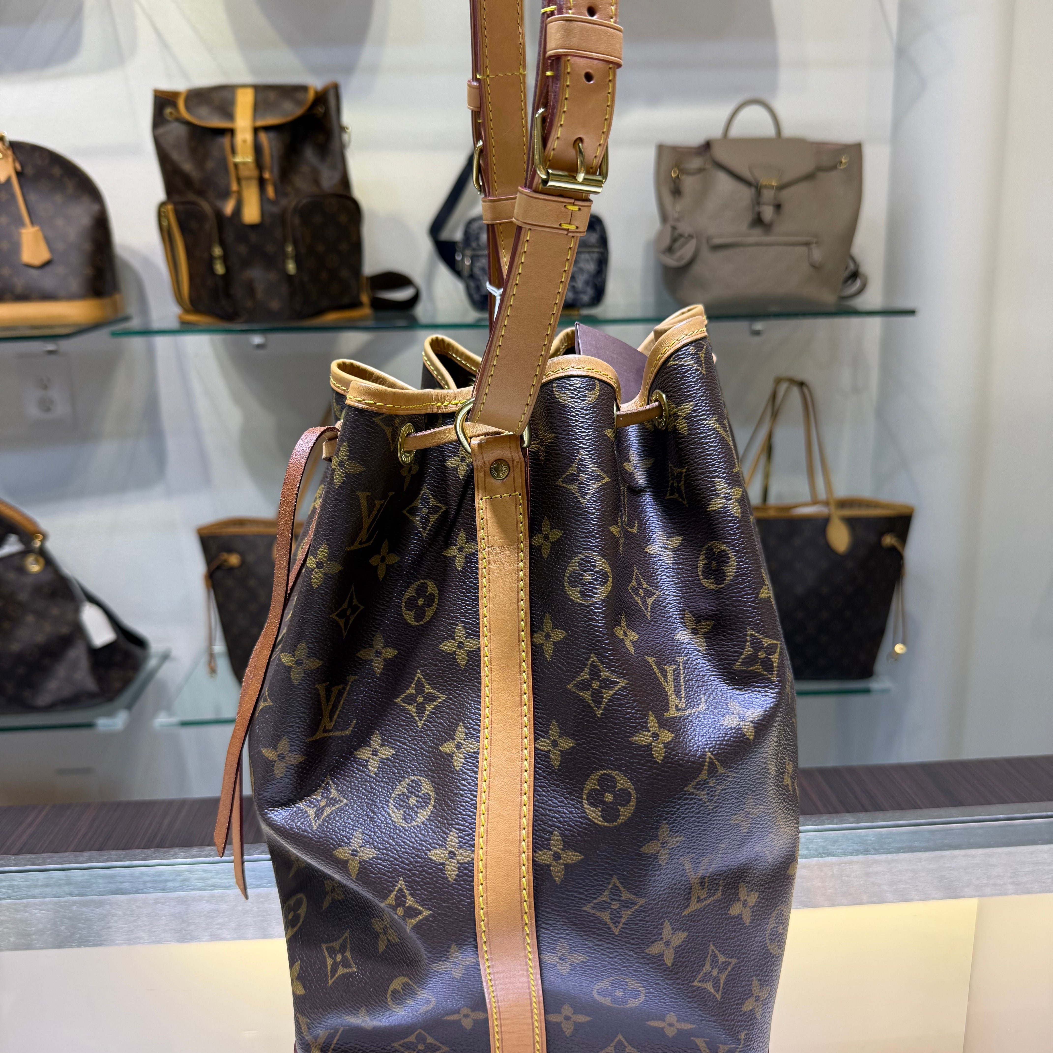 Louis Vuitton Noe M42224 Handbag
